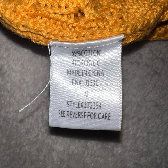 Gold Halter/Crop Top - Picture 4 of 5